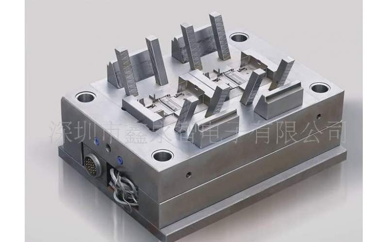 買設(shè)備還是買房？深圳市模具廠的困境